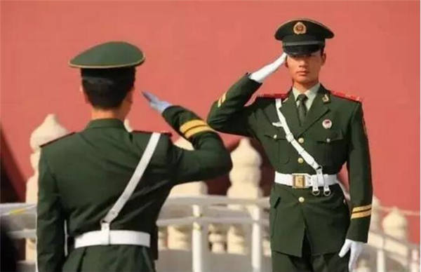 八一建軍節(jié)鴻業(yè)辦公家具向中國(guó)全體軍人致敬