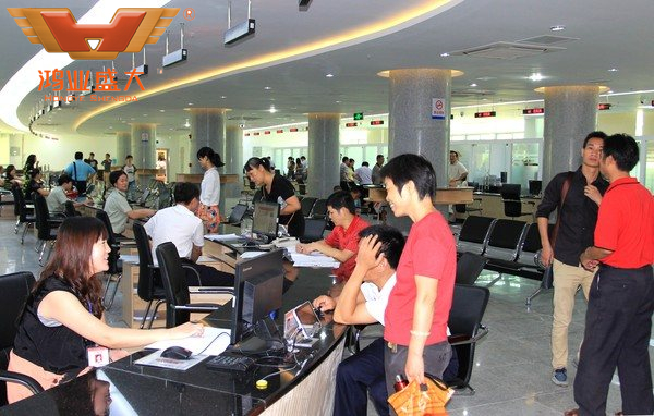 興寧市行政服務(wù)中心現(xiàn)場實拍