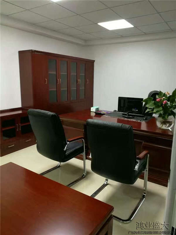 貴州水投水務(wù)集團(tuán)會(huì)議室老板辦公室辦公家具配套項(xiàng)目