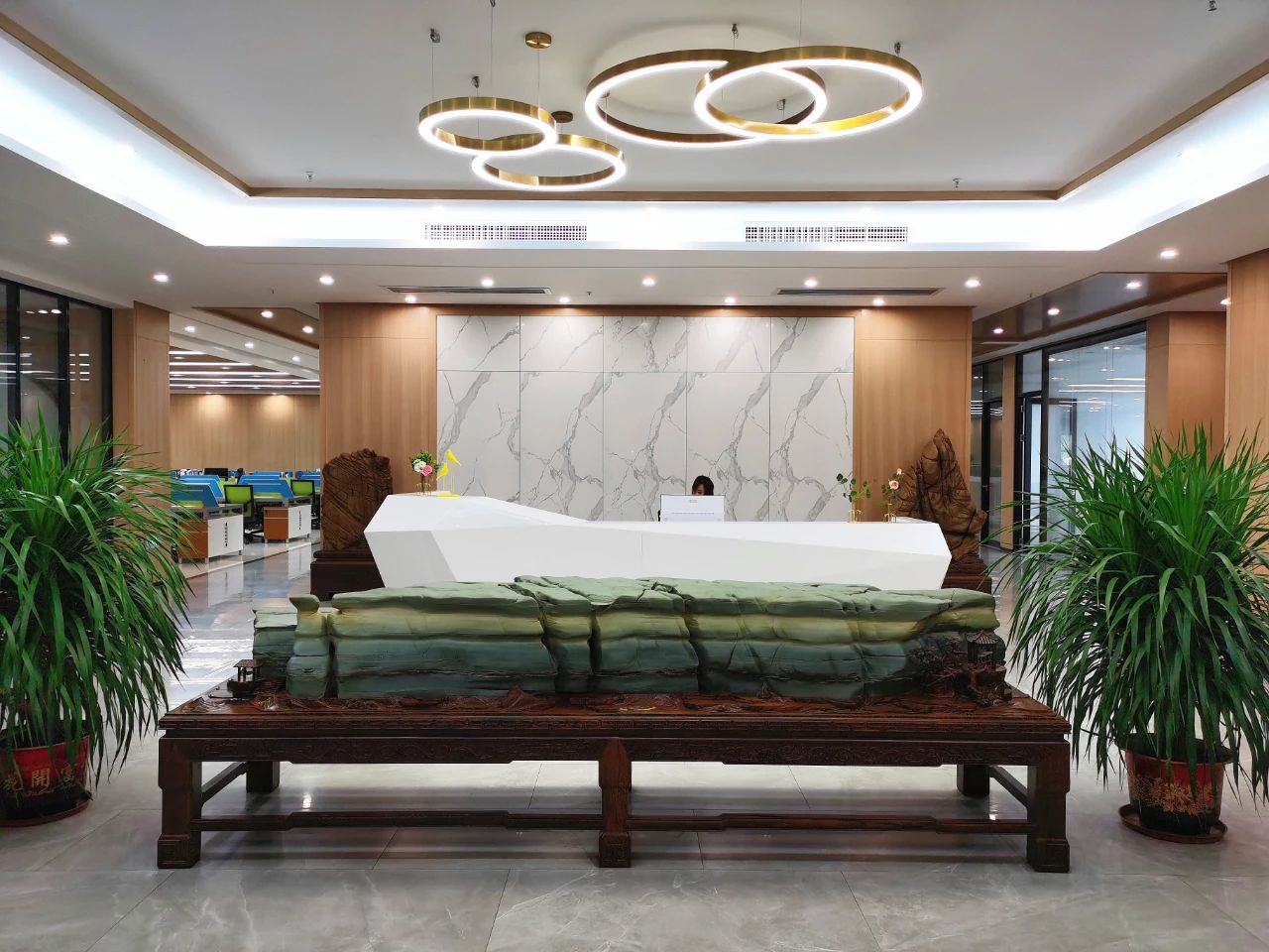 鸿业家具集团新展厅