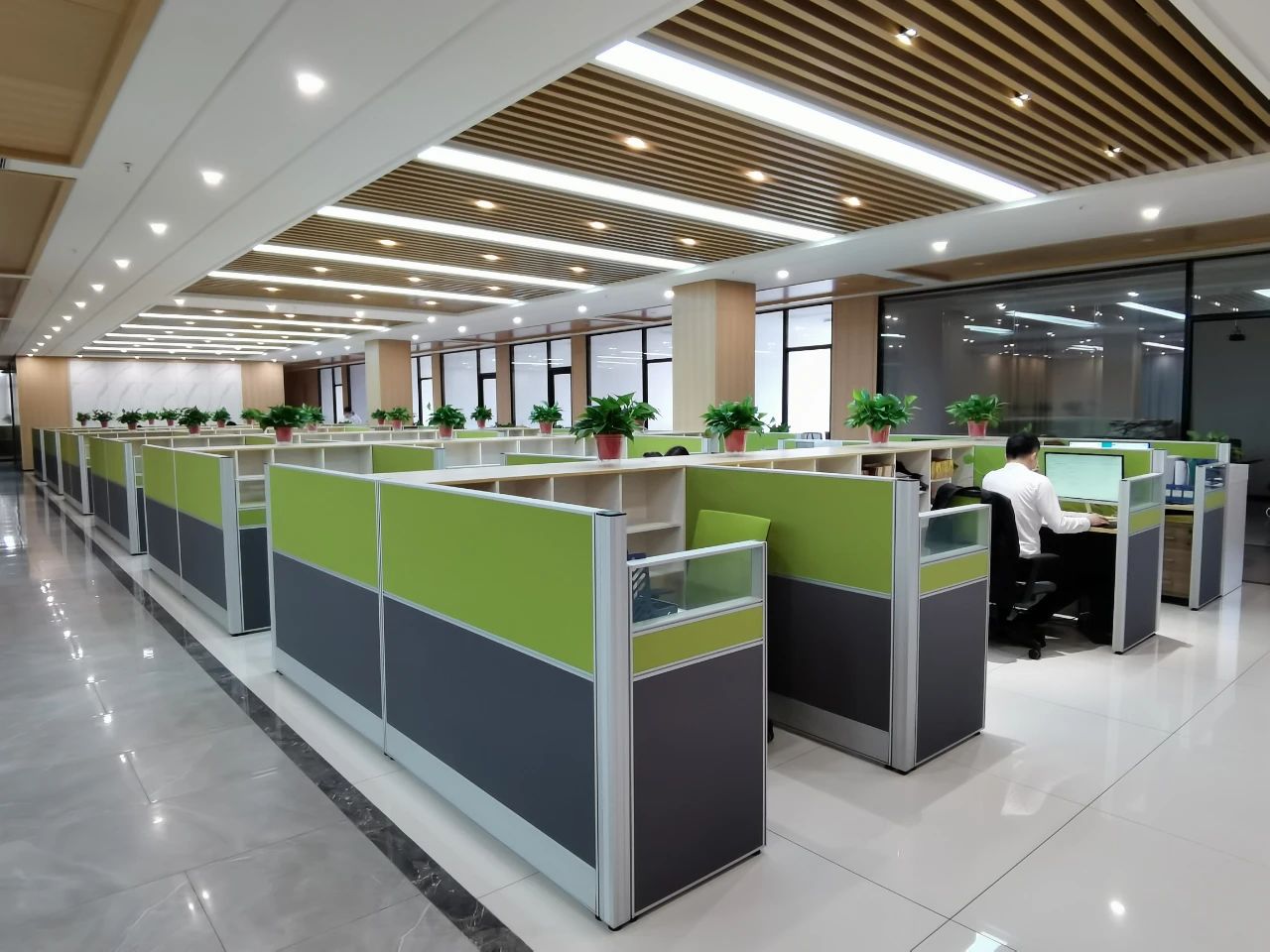 鸿业家具集团